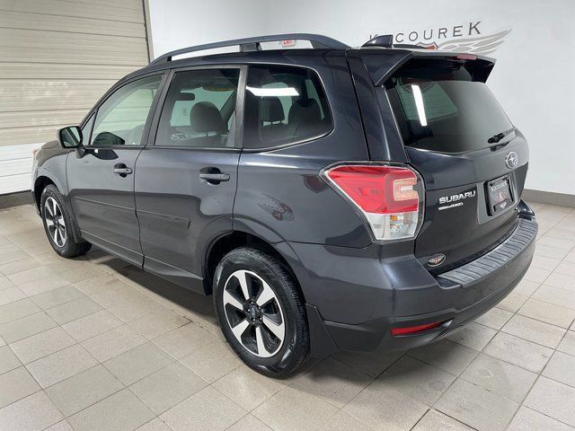 Used 2018 Subaru Forester 2.5i Premium w/ All-Weather Package AWD/4WD image 4