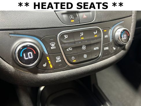 Used 2020 Chevrolet Malibu LT FWD image 7