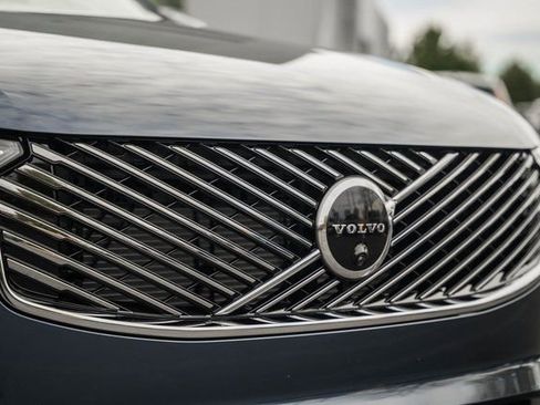 New 2026 Volvo XC90 B6 Plus image 11