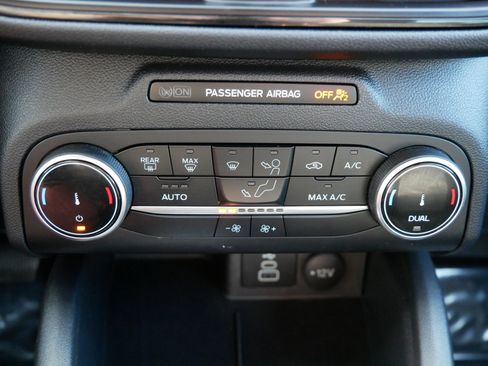 Used 2025 Ford Escape ST-Line image 23