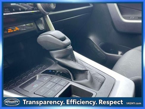 Certified 2025 Toyota RAV4 XLE AWD/4WD image 38