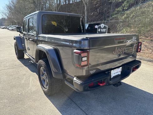 Used 2020 Jeep Gladiator Rubicon image 5