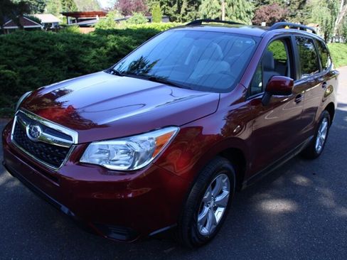 Used 2015 Subaru Forester 2.5i Premium w/ Popular Package #2 AWD/4WD image 1
