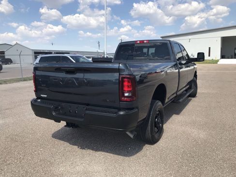 New 2026 RAM 2500 Tradesman AWD/4WD image 7