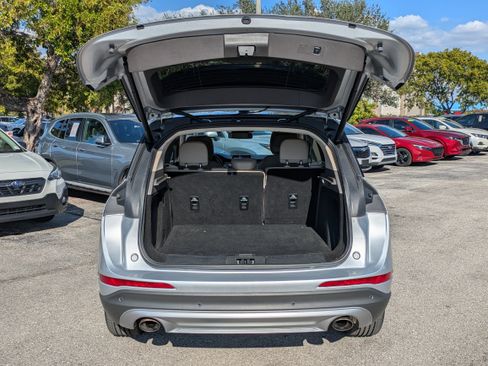 Used 2020 Lincoln Corsair FWD w/ Premium Package image 13