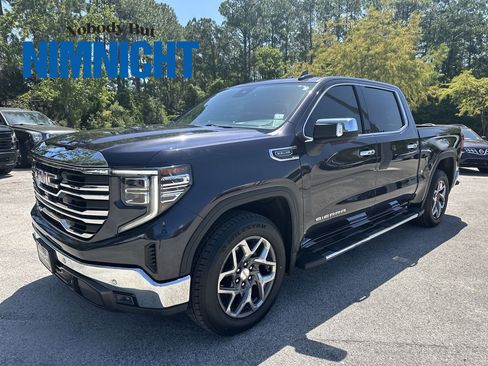 Certified 2022 GMC Sierra 1500 SLT w/ SLT Premium Plus Package RWD image 1