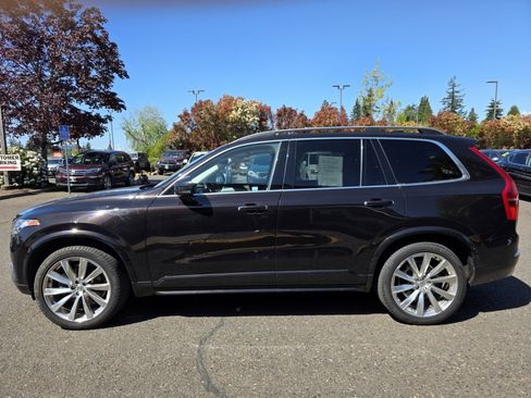 Used 2016 Volvo XC90 T6 Momentum w/ Protection Package Plus AWD/4WD image 8