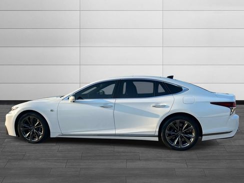 Used 2019 Lexus LS 500 F Sport w/ Accessory Package (Z1) AWD/4WD image 2