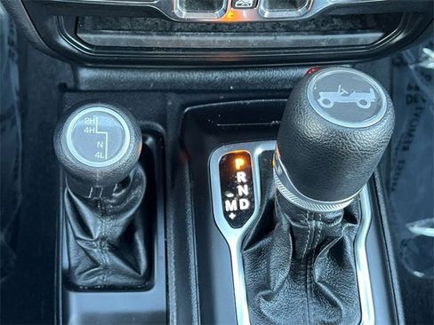 Used 2020 Jeep Wrangler Unlimited Sport S image 15
