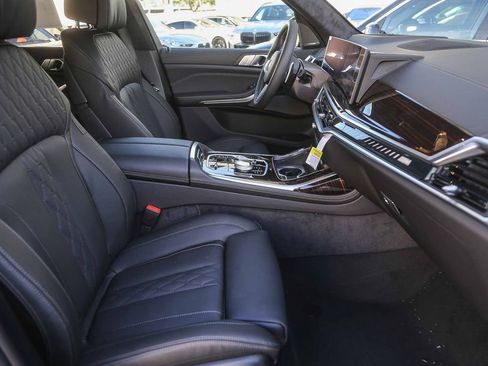 New 2026 BMW X7 M60i AWD/4WD image 13