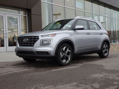 Used 2022 Hyundai Venue SEL