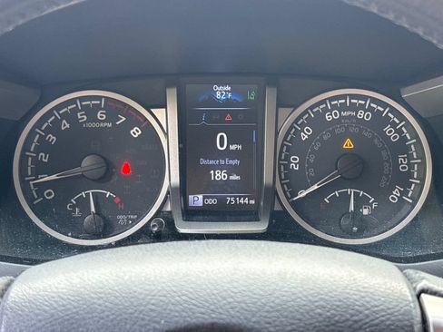 Used 2022 Toyota Tacoma 2WD Double Cab image 20