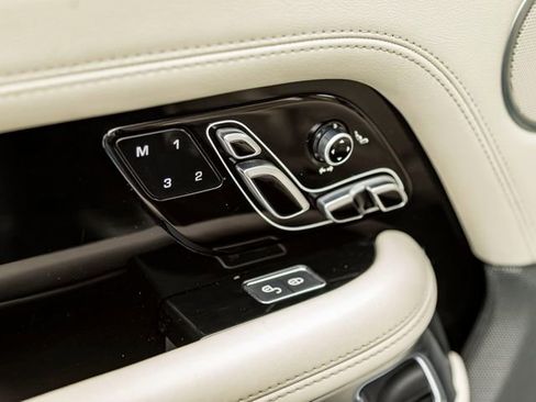 Used 2020 Land Rover Range Rover Long Wheelbase HSE image 13