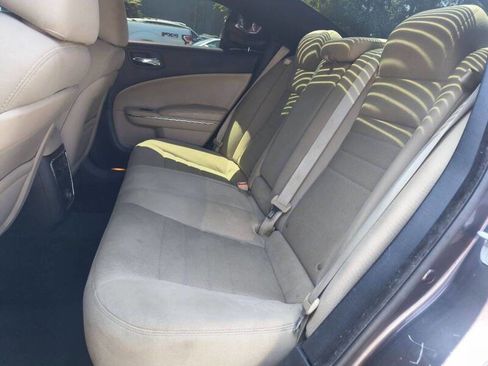 Used 2014 Dodge Charger SE image 13