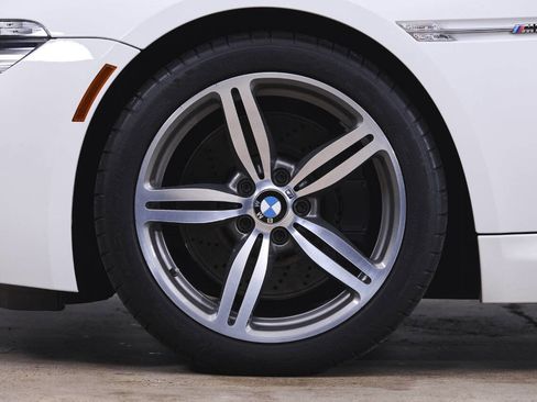 Used 2009 BMW M6 Coupe image 12