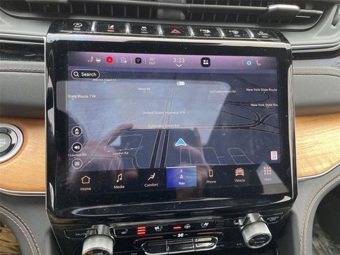 Used 2023 Jeep Grand Cherokee Summit image 19