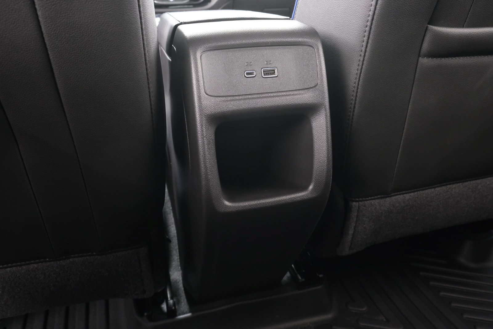 Used 2025 Buick Envista Sport Touring FWD image 35