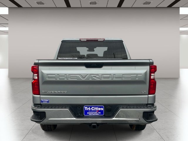 Used 2025 Chevrolet Silverado 1500 LT AWD/4WD image 5