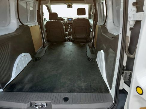 Used 2023 Ford Transit Connect XL FWD image 26