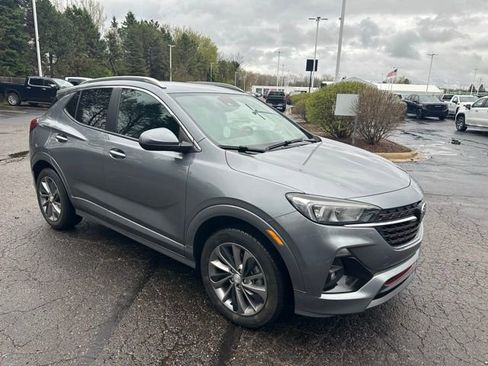 Used 2021 Buick Encore GX Preferred w/ Sport Touring Package AWD/4WD image 3