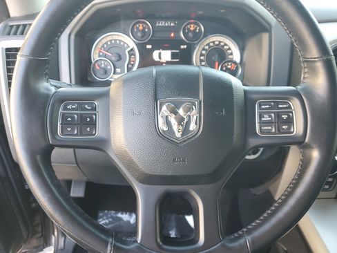 Used 2016 RAM 1500 Big Horn image 27