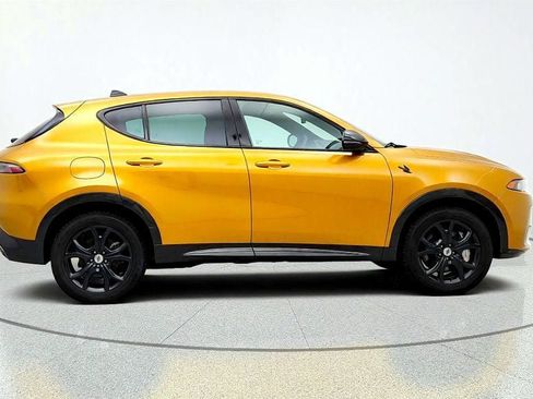 Used 2024 Dodge Hornet R/T w/ R/T Blacktop Package AWD/4WD image 4