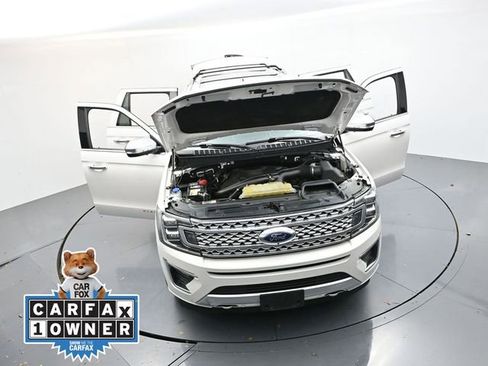 Used 2019 Ford Expedition Platinum image 38