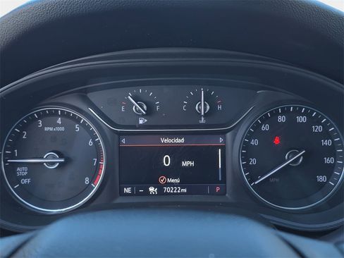 Used 2018 Buick Regal Essence w/ Driver Confidence Package #1 image 22