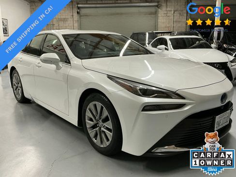 Used 2022 Toyota Mirai w/ Advanced Technology Package RWD image 3
