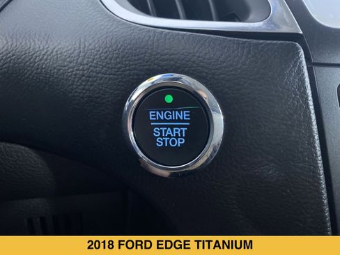 Used 2018 Ford Edge Titanium w/ Equipment Group 301A AWD/4WD image 10