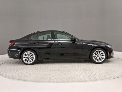Used 2023 BMW 330i Sedan w/ Premium Package RWD image 8