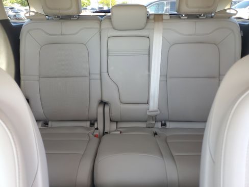 Used 2023 Lincoln Corsair Reserve w/ Equipment Group 201A image 19