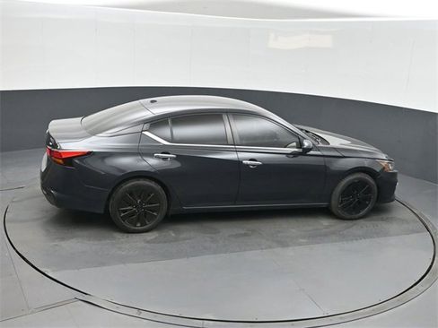 Used 2021 Nissan Altima 2.5 SV image 29