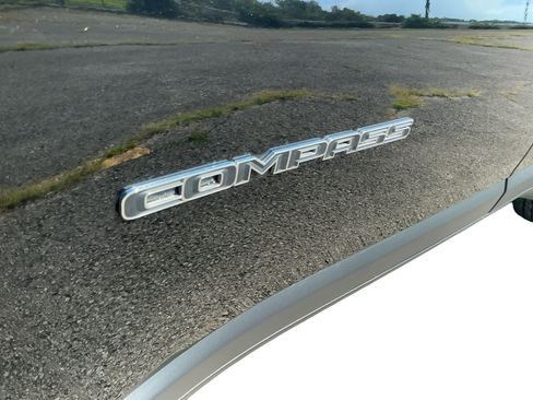 Used 2024 Jeep Compass Limited AWD/4WD image 19