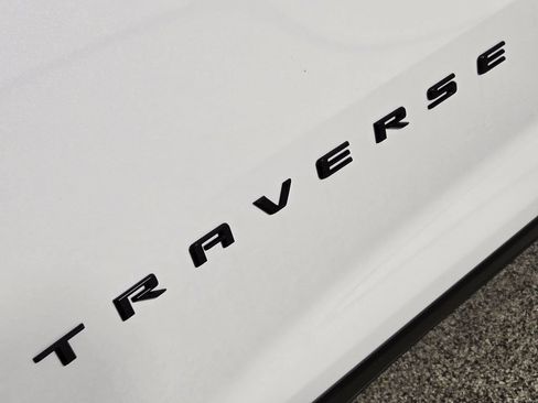 New 2026 Chevrolet Traverse Z71 AWD/4WD image 11