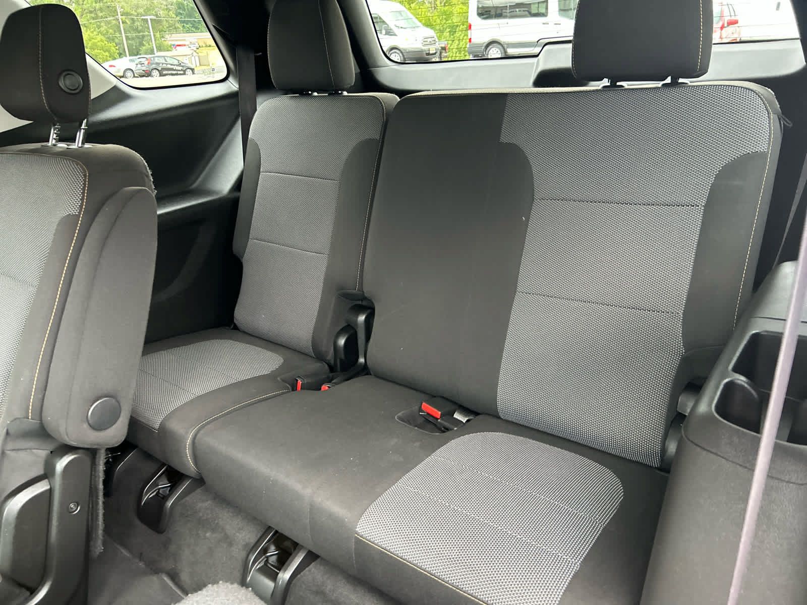 Used 2018 Chevrolet Traverse LT FWD image 26