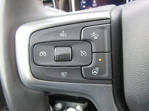 Used 2024 Chevrolet Silverado 3500 LT w/ Convenience Package image 28