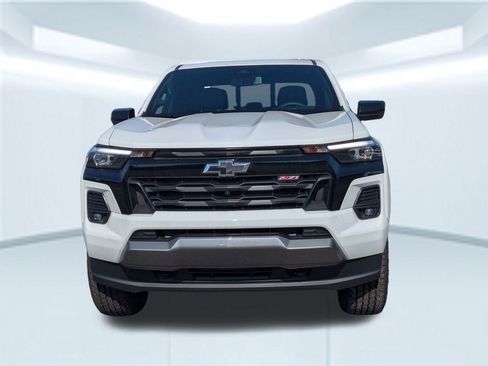 New 2025 Chevrolet Colorado Z71 w/ Midnight Edition image 10