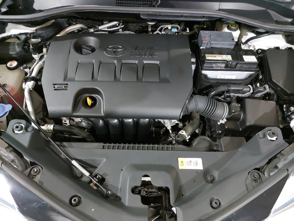 Used 2022 Toyota C-HR XLE FWD image 25