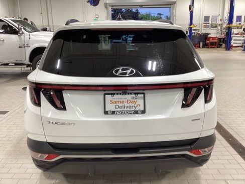 Used 2022 Hyundai Tucson SEL w/ Convenience + Premium Package AWD/4WD image 6