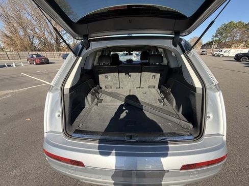 Used 2018 Audi Q7 3.0T Prestige w/ Prestige Package image 13