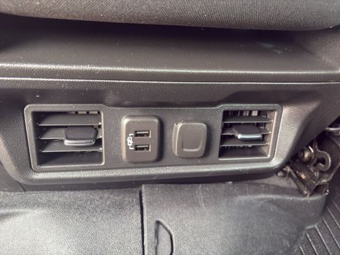Used 2022 Chevrolet Silverado 1500 RST AWD/4WD image 15