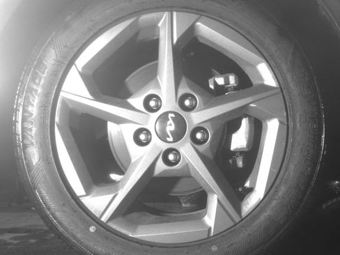 Used 2025 Kia K4 LXS image 13