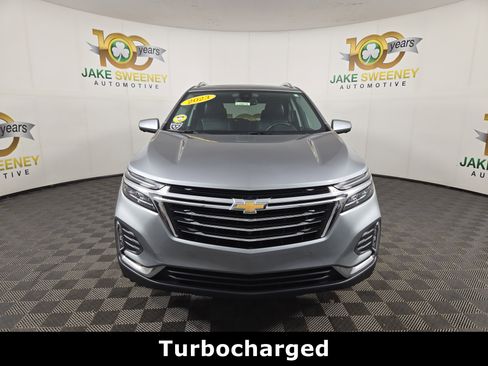 Used 2023 Chevrolet Equinox Premier image 3