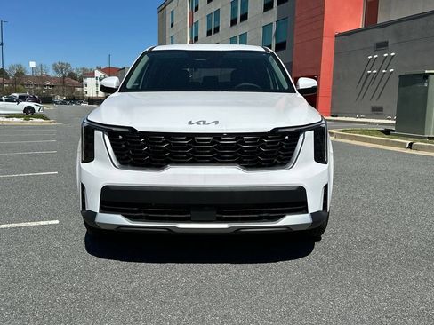 New 2026 Kia Sorento LX FWD image 2