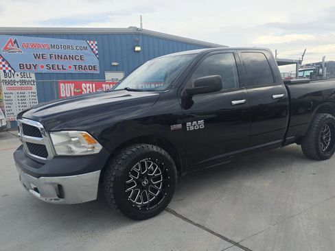 Used 2014 RAM 1500 Classic SLT RWD image 1