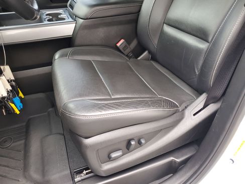 Used 2019 Chevrolet Silverado 2500 LTZ w/ Duramax Plus Package image 21