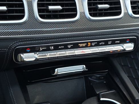 Used 2022 Mercedes-Benz GLE 450 4MATIC image 25