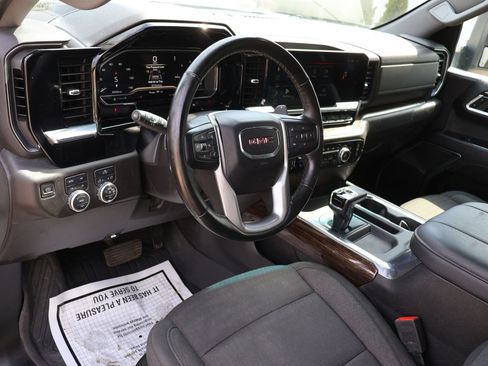 Used 2023 GMC Sierra 1500 Elevation AWD/4WD image 17
