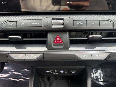 Certified 2025 Kia K4 EX FWD image 19